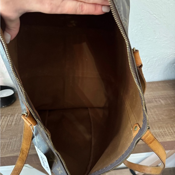 LOUIS VUITTON Flannery Travel Luggage 50 - Picture 9 of 10